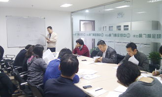 深化學(xué)習(xí)，規(guī)范發(fā)展——北京中財(cái)金融廣角組織學(xué)習(xí)浙中董局字第130號文件精神暨典當(dāng)業(yè)務(wù)專項(xiàng)測試